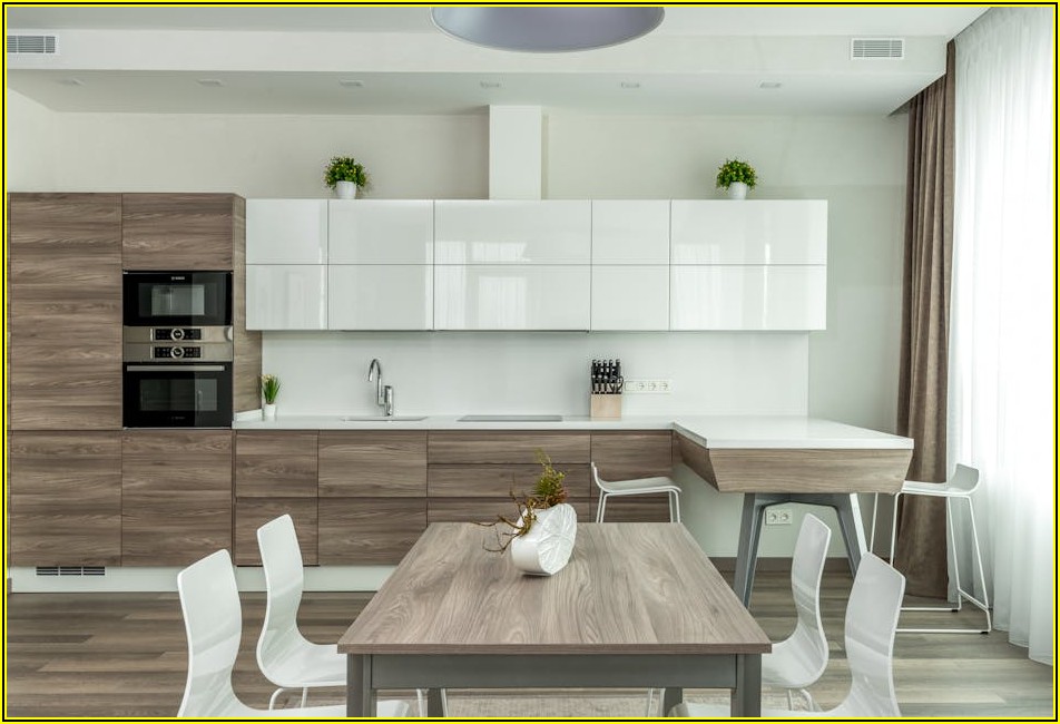 집안 공간 넓히는 마법, 가구 보관 창고 활용법