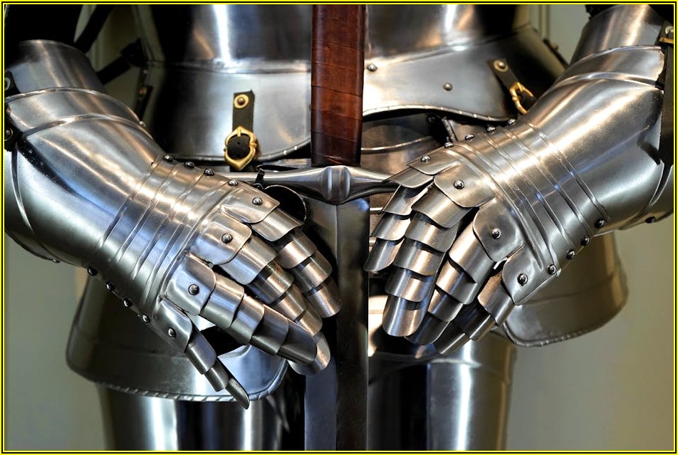 형사 소송 고민 끝! 천안 형사 변호사가 답하다