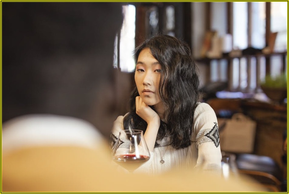 감성 충만, 신사와인바에서 인생샷 남기기