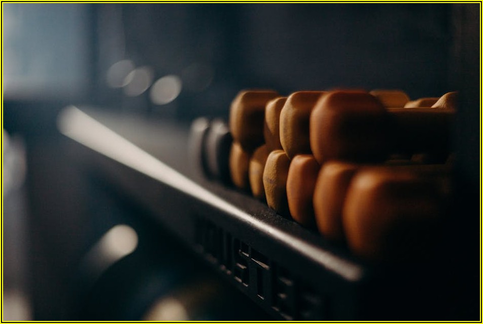 정리정돈의 시작, 다용도 랙으로 수납 고민 해결