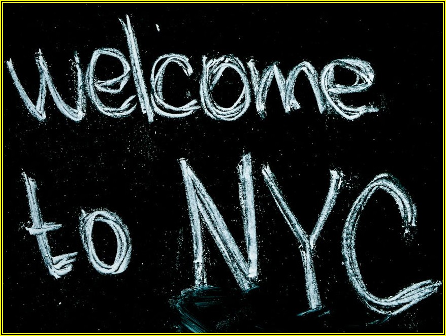 새 아파트 입주 선물, 센스 있는 호실판 설치 고려해 보세요