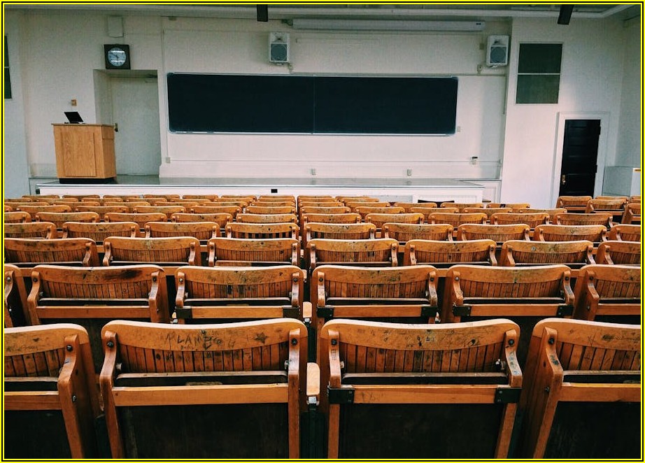 교수님께 질문하고 면담하라: 당신의 학업을 업그레이드하는 법