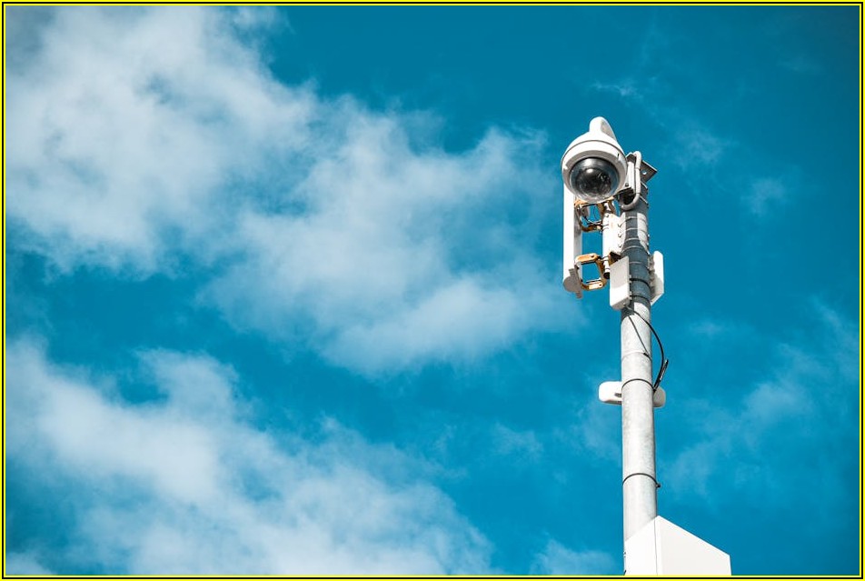 내 손안의 눈, 소형 CCTV 설치 전 반드시 알아야 할 법과 주의점