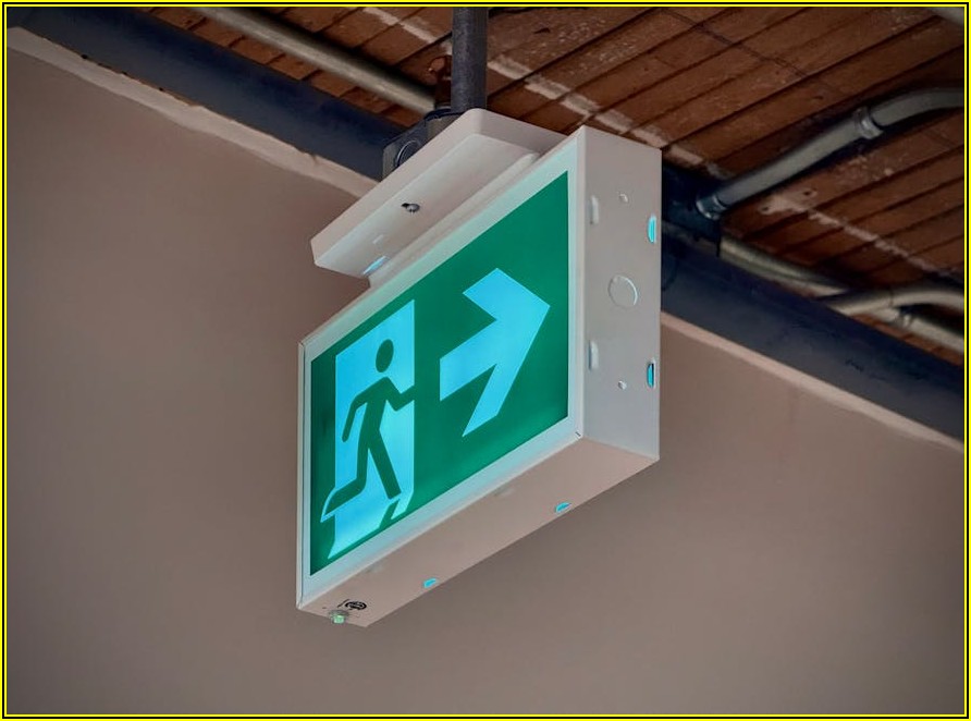 내 손으로 지키는 생명, 화재 시 대피 경로와 비상구