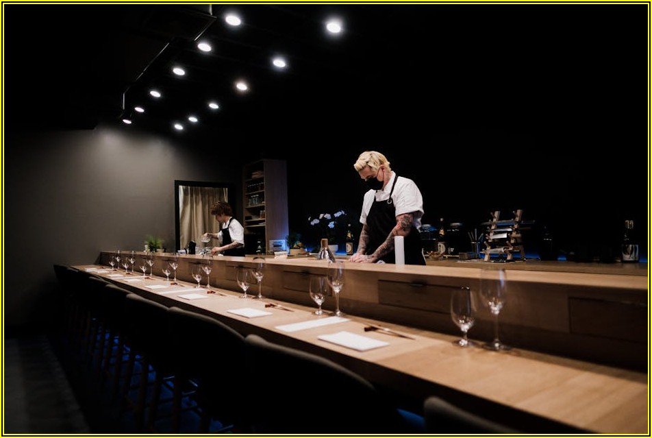 회전초밥 창업, 성공을 위한 메뉴 구성과 가격 전략